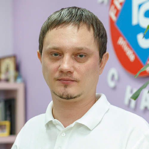 Михаил Сергеевич Петровский, стоматолог-терапевт-ортопед, 15 лет в профессии