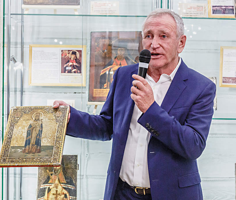 Александр Михайлович Спешилов, галерея «Собрание Спешилова» (Иркутск)